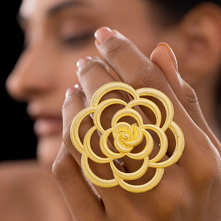 Anti-Tarnish Oversized Rose Textured Statement Ring ⭐️⭐️⭐️⭐️⭐️ 100% Satisfied Customers
