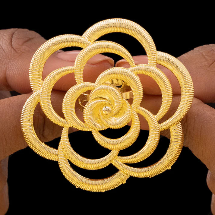 Anti-Tarnish Oversized Rose Textured Statement Ring ⭐️⭐️⭐️⭐️⭐️ 100% Satisfied Customers
