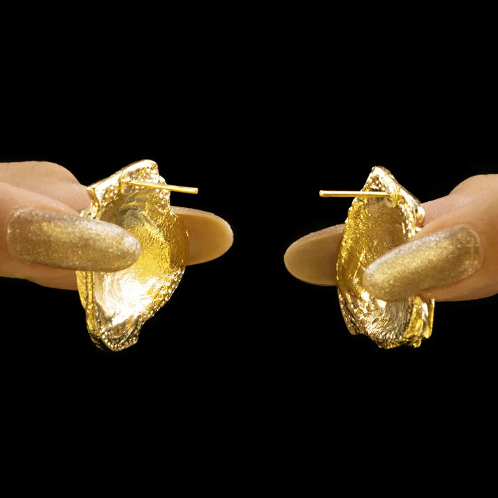 Anti-Tarnish Golden Rose Beautiful Earrings ⭐️⭐️⭐️⭐️⭐️ 100% Satisfied Customers
