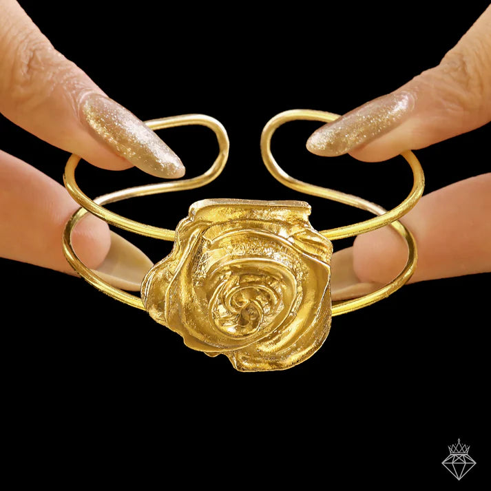 Anti-Tarnish Golden Rose Bracelet (Adjustable Size) ⭐️⭐️⭐️⭐️⭐️ 100% Satisfied Customers