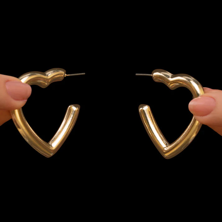 Anti-Tarnish Chunky Heart Hoops ⭐️⭐️⭐️⭐️⭐️ 100% Satisfied Customers