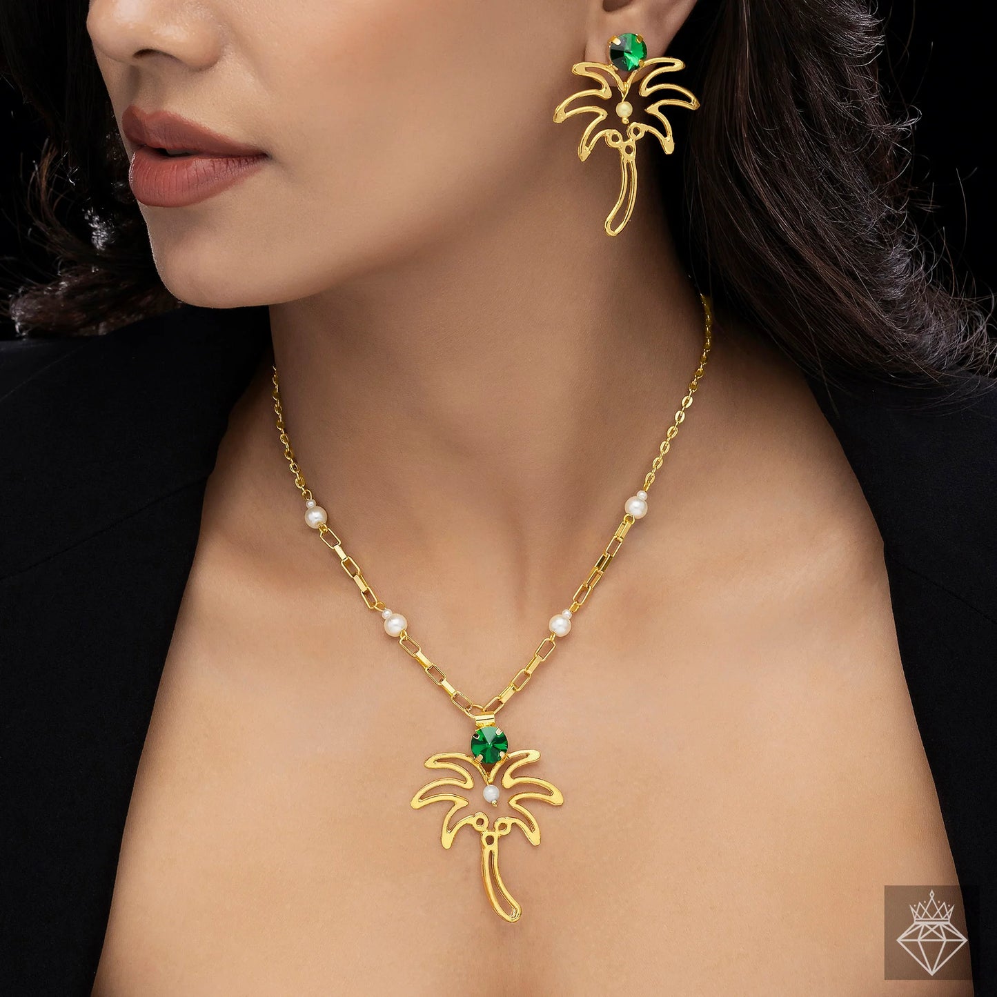 Anti-Tarnish Palm Tree Necklace Set With Earrings ⭐️⭐️⭐️⭐️⭐️ 100% Satisfied Customers