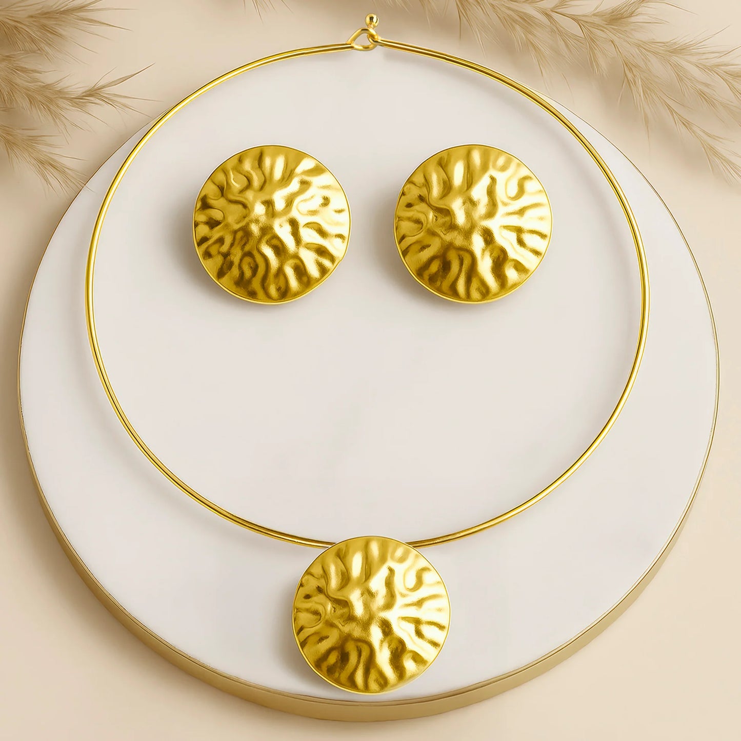 Anti-Tarnish Gold Plated Necklace Set With Earrings ⭐️⭐️⭐️⭐️⭐️ 100% Satisfied Customers