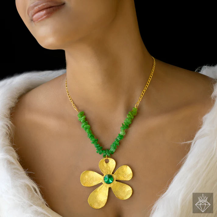 Anti-Tarnish Beaded Flower Pendant Necklace ⭐️⭐️⭐️⭐️⭐️ 100% Satisfied Customers