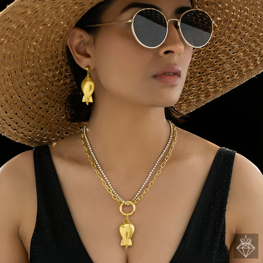 Anti-Tarnish Fish Necklace Set With Earrings ⭐️⭐️⭐️⭐️⭐️ 100% Satisfied Customers