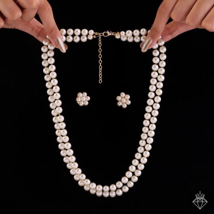 Multilayer Pearl Necklace Set With Earrings ⭐️⭐️⭐️⭐️⭐️ 100% Satisfied Customers