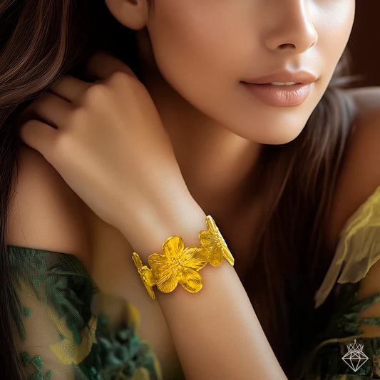 Anti-Tarnish Golden Flower Bracelet (Adjustable Size) ⭐️⭐️⭐️⭐️⭐️ 100% Satisfied Customers